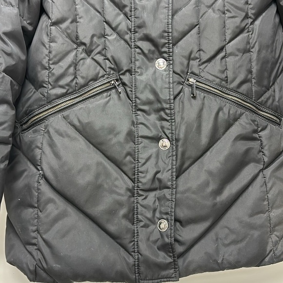 LONDON FOG puffers  Jacket with hat and plush, PS size, black. - Picture 2 of 10